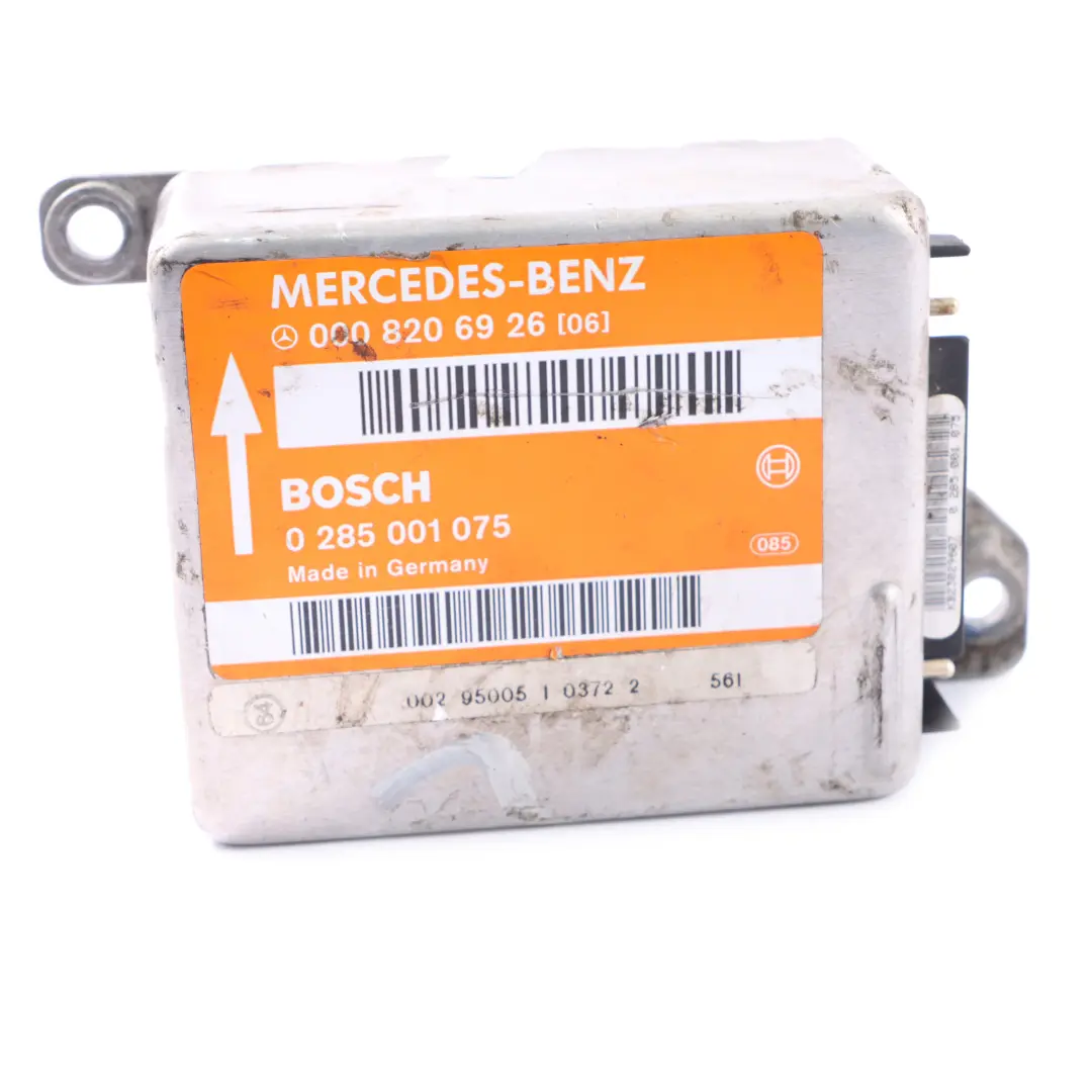 Mercedes S124 R129 Módulo retractor de bloqueo del cinturón seguridad delantero - SKU A0008206926 - Número de pieza A0008206926