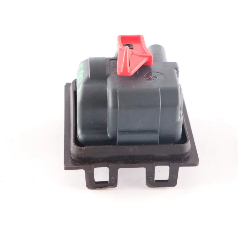 Mecanismo Bloqueo Tapa Depósito Combustible para Mercedes W176 W205 W213 con número de pieza A0008207703 Mercedes W176 W205 W213 Mecanismo Bloqueo Tapa Depósito Combustible - SKU A0008207703 - Número de pieza A0008207703