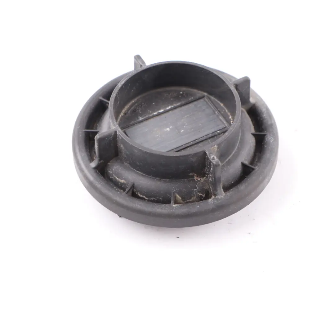 Scheinwerfer Lampe Glühbirnen Kappe Links Rechts 21786100 für Mercedes W205 mit Teilenummer A0008262800 Mercedes W205 Scheinwerfer Lampe Glühbirnen Kappe Links Rechts 21786100 - SKU A0008262800 - Teilenummer A0008262800