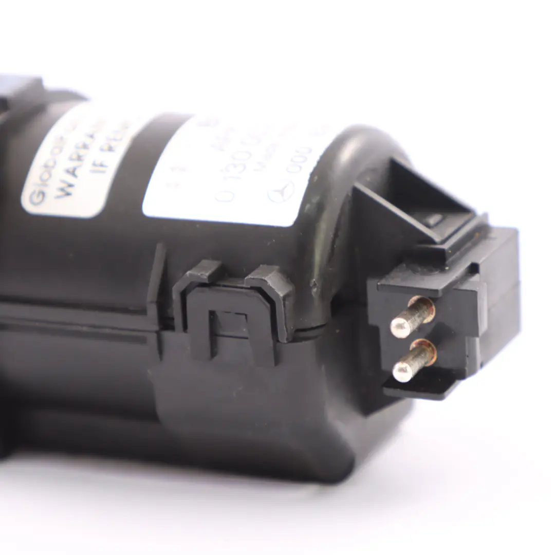 Mercedes W124 Czujnik Temperatury Wentylacji Kabiny - SKU A0008301908 - Numer Części A0008301908