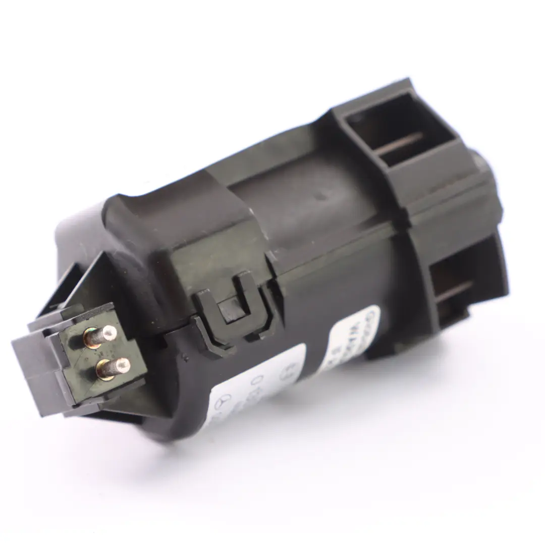  Sensor temperatura Mercedes W124 Cabina Ventilación Aire Acon Sensor - SKU A0008301908 - Número de pieza A0008301908