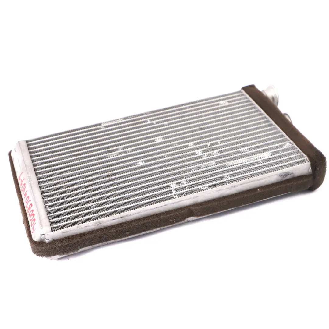 Chauffage Radiateur Climatisation Matrix Unit pour Mercedes Vito W447 à propos du numéro de pièce A0008304401 Mercedes Vito W447 Chauffage Radiateur Climatisation Matrix Unit - SKU A0008304401-1 - Numéro de pièce A0008304401