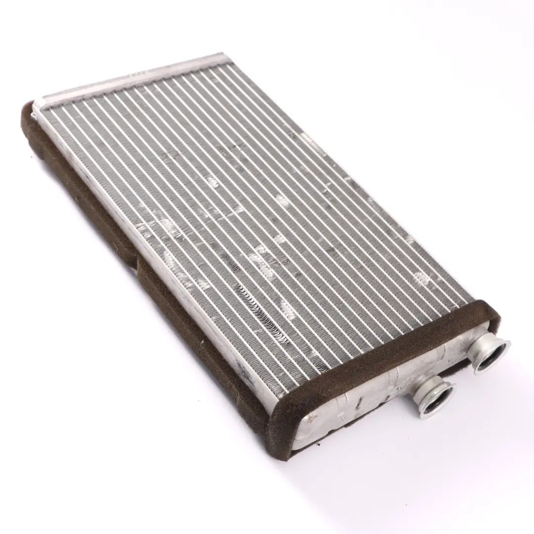 Heater Radiator Air Conditioning Matrix Unit to Mercedes Vito W447 with Part number A0008304401 Mercedes Vito W447 Heater Radiator Air Conditioning Matrix Unit - SKU A0008304401-1 - Part number A0008304401