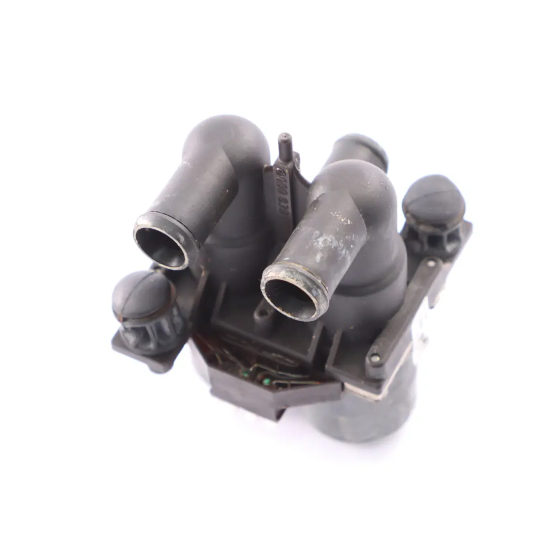 Mercedes W124 E280 Calefacción Automática Doble Dua Válvula Bosch - SKU A0008306584 - Número de pieza A0008306584