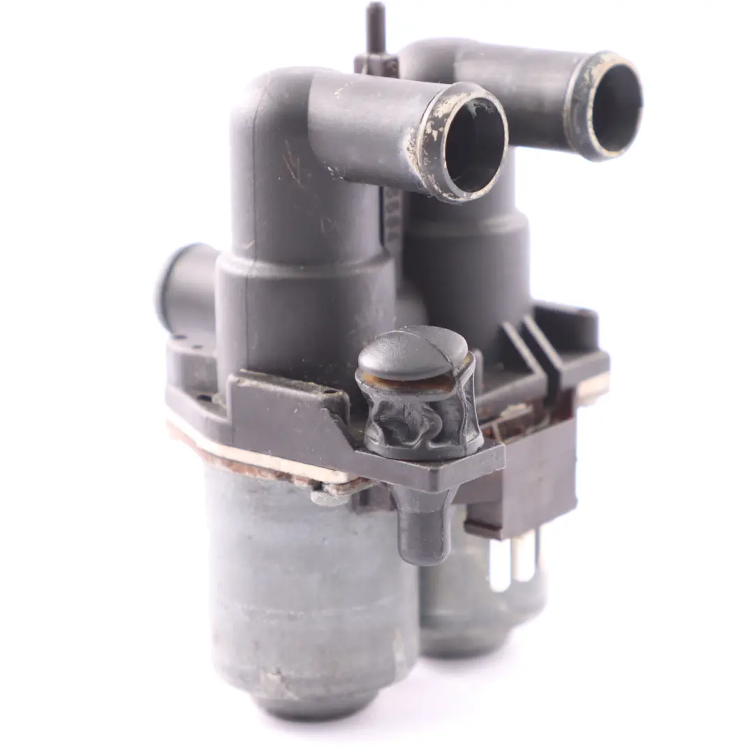 E280 Chauffage Automatique Double Valve Bosch Mercedes W124 - SKU A0008306584 - Numéro de pièce A0008306584