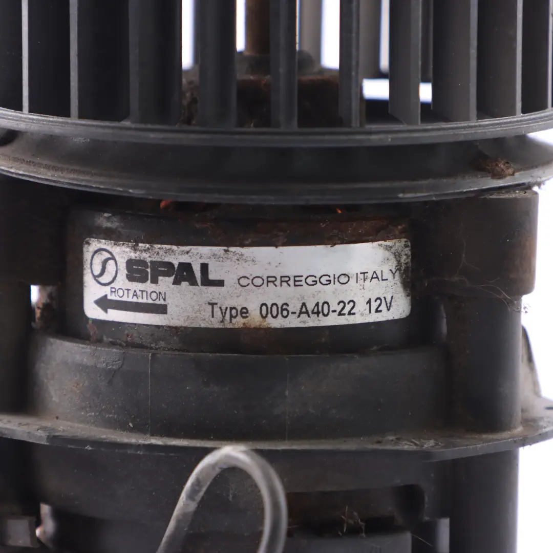 Soplador Mercedes W124 Calentador Soplador Motor Ventilador Spal para con número de pieza A0008307908 Soplador Mercedes W124 Calentador Soplador Motor Ventilador Spal - SKU A0008307908 - Número de pieza A0008307908