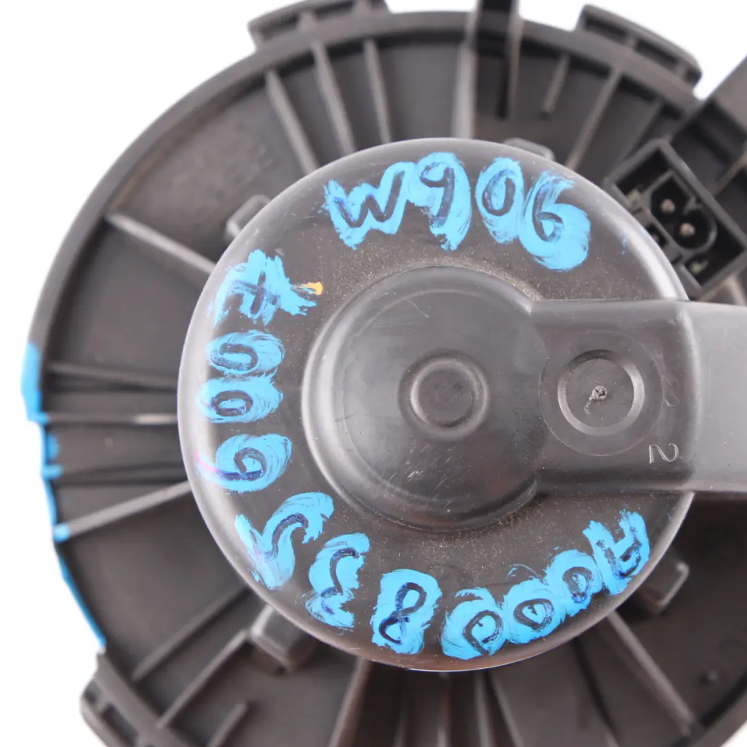 Heater Blower Motor Fan Diesel to Mercedes Sprinter W906 with Part number A0008356007 Mercedes Sprinter W906 Heater Blower Motor Fan Diesel - SKU A0008356007-1 - Part number A0008356007