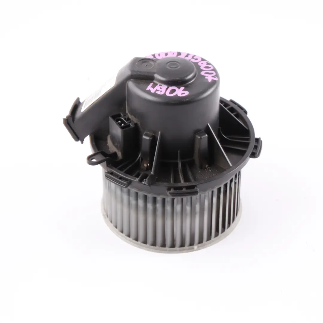 Heater Blower Motor Fan Diesel to Mercedes Sprinter W906 with Part number A0008356007 Mercedes Sprinter W906 Heater Blower Motor Fan Diesel - SKU A0008356007 - Part number A0008356007