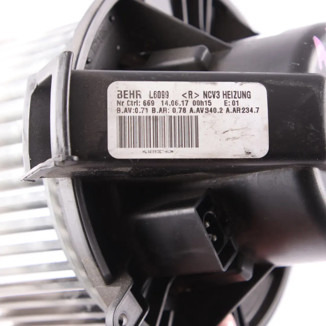 Mercedes Sprinter W906 Riscaldatore Motore Ventilatore Diesel - SKU A0008356007 - Numero di parte A0008356007