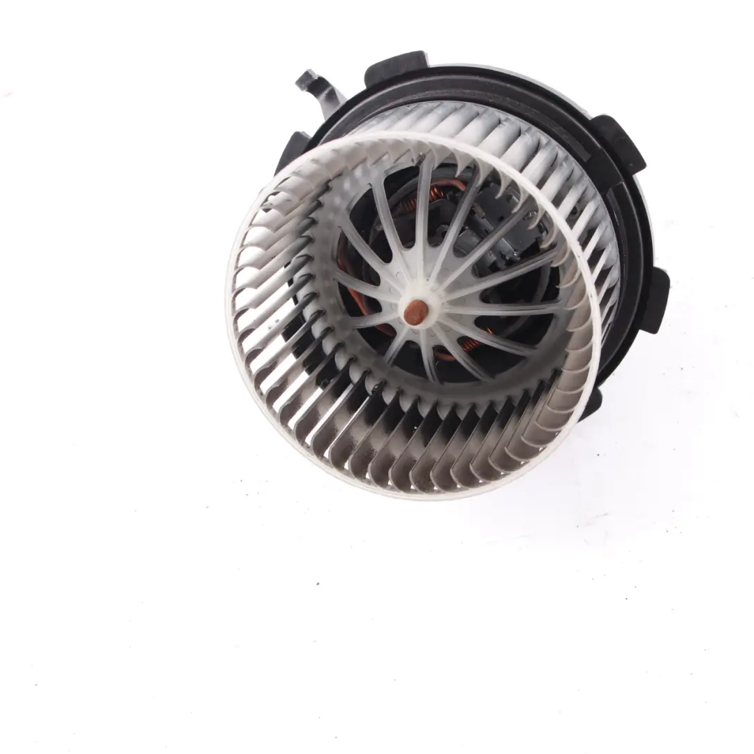 Mercedes Sprinter W906 Riscaldatore Motore Ventilatore Diesel - SKU A0008356107 - Numero di parte A0008356107