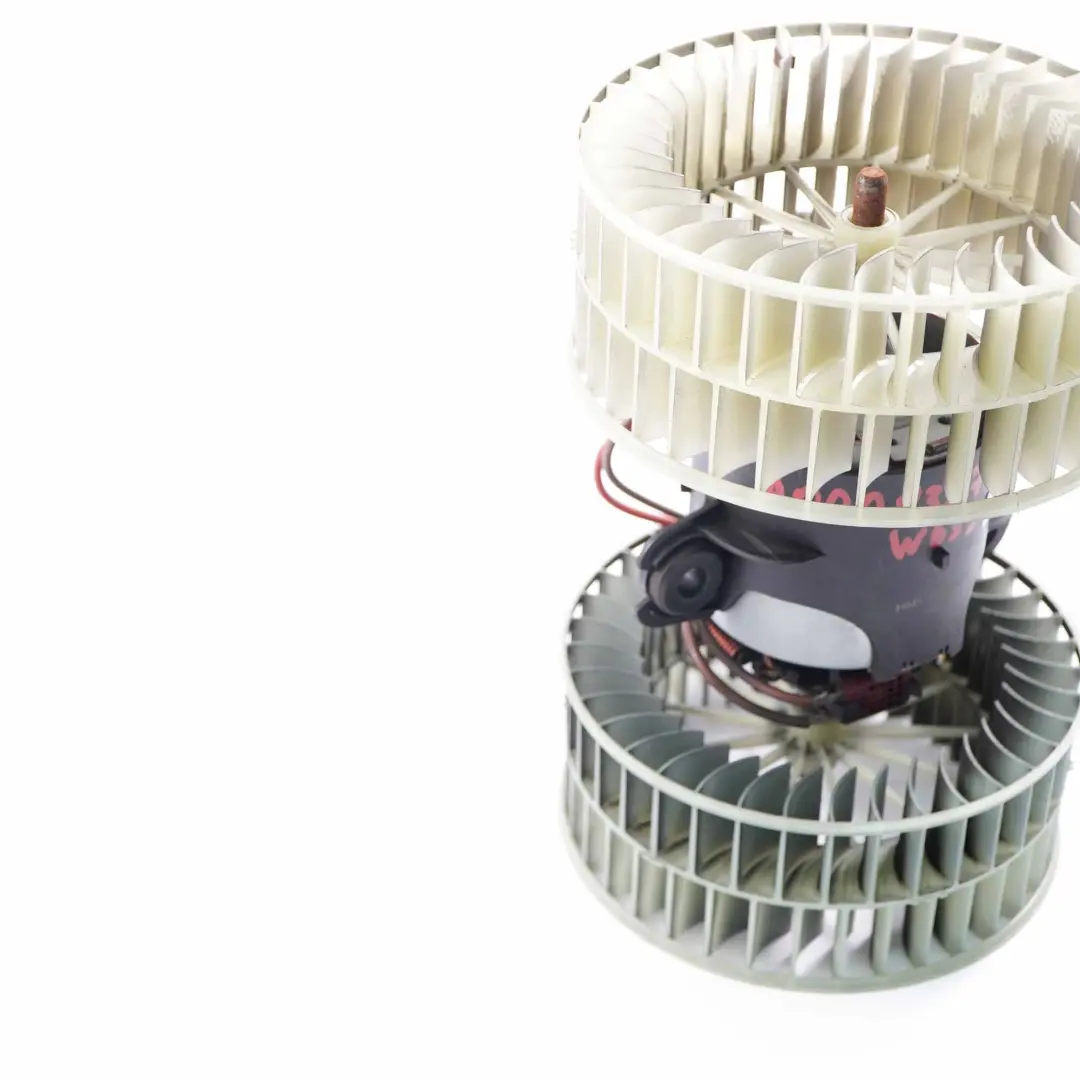 Calentador Matriz Motor Ventilador Unidad para Mercedes Vito W639 con número de pieza A0008357904 Mercedes Vito W639 Calentador Matriz Motor Ventilador Unidad - SKU A0008357904 - Número de pieza A0008357904