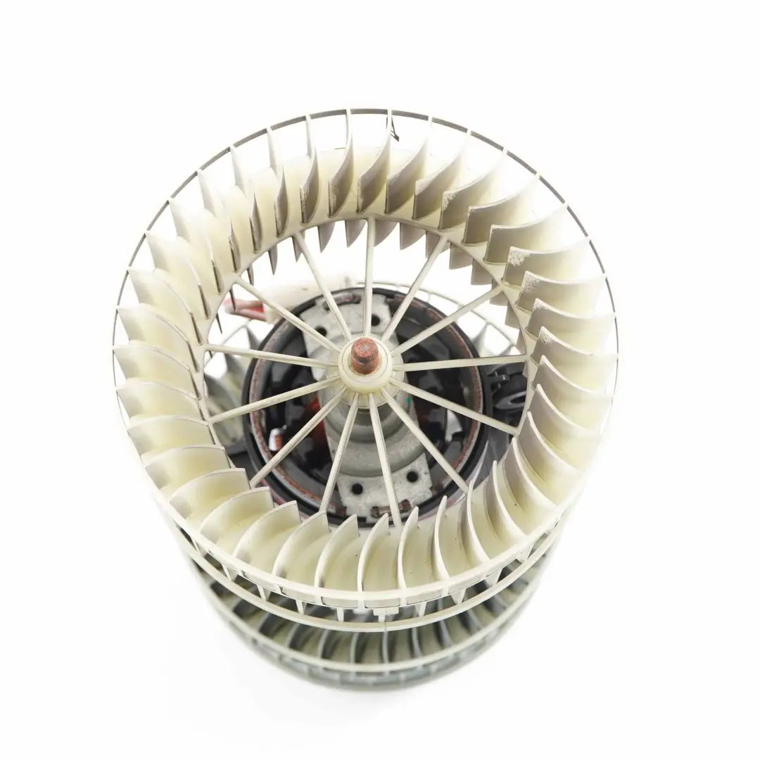 Unite moteur ventilateur matrice Chauffage pour Mercedes Vito W639 à propos du numéro de pièce A0008357904 Mercedes Vito W639 Unite moteur ventilateur matrice Chauffage - SKU A0008357904 - Numéro de pièce A0008357904