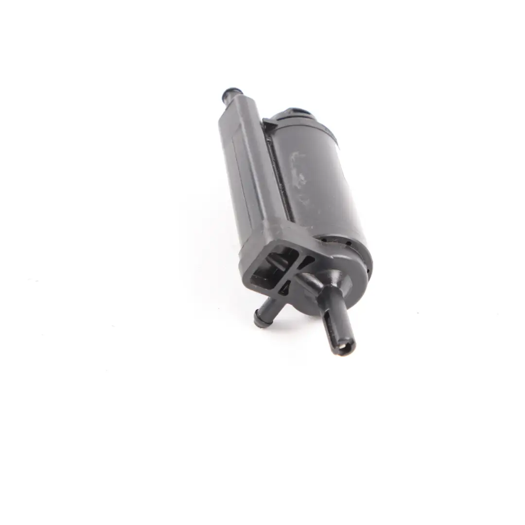Mercedes Sprinter W901 W902 W903 W904 Windscreen Washer Pump - SKU A0008604826 - Part number A0008604826