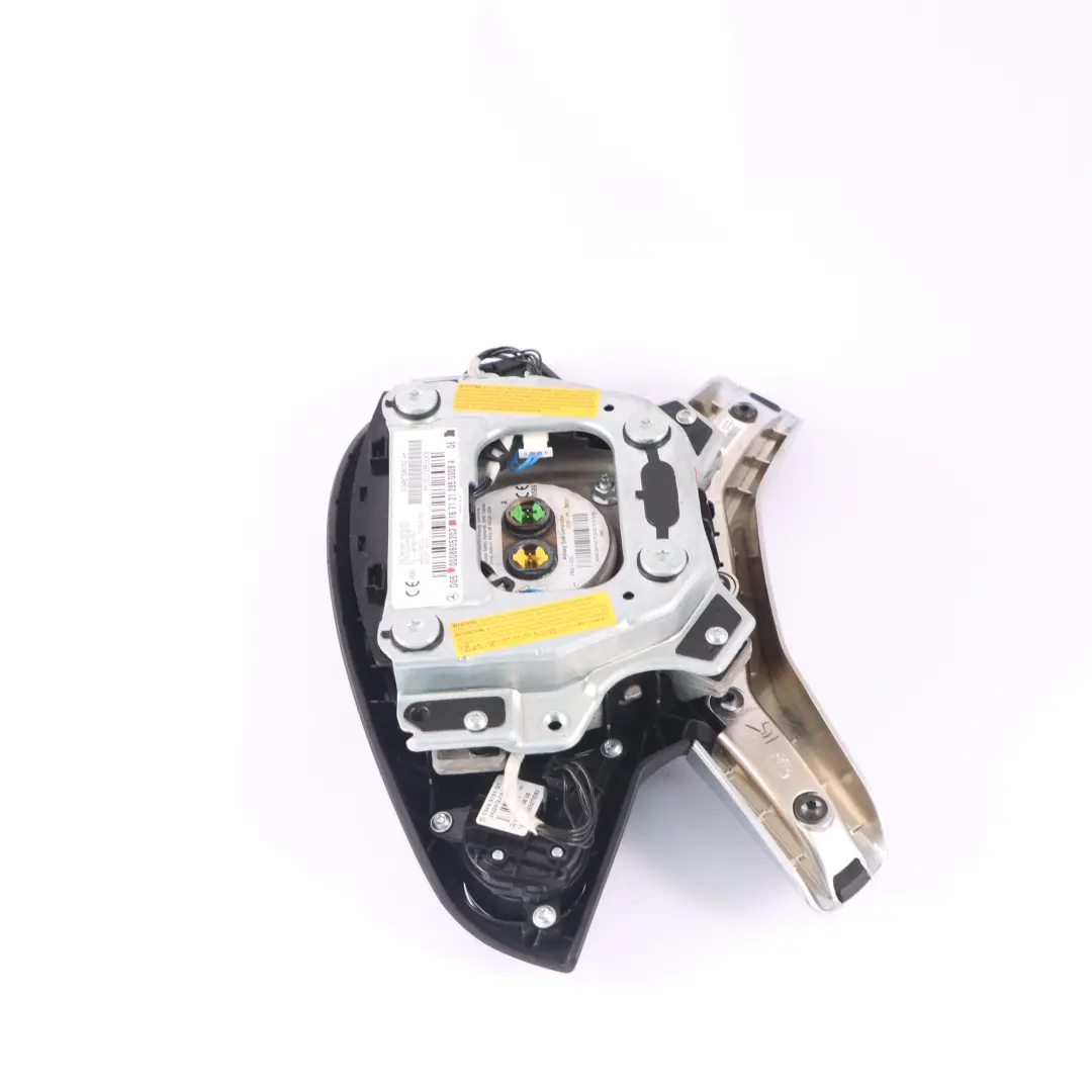 Módulo de Aire Lado Conductor Negro para Mercedes ML W164 W251 Volante con número de pieza A0008605202 Mercedes ML W164 W251 Volante Módulo de Aire Lado Conductor Negro - SKU A0008605202 - Número de pieza A0008605202