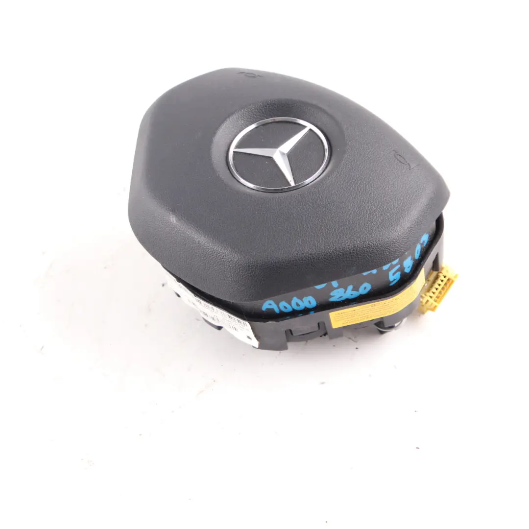 W207 Sac gonflable Module du volant côté conducteur pour Mercedes W212 à propos du numéro de pièce A0008605803 Mercedes W212 W207 Sac gonflable Module du volant côté conducteur - SKU A0008605803 - Numéro de pièce A0008605803