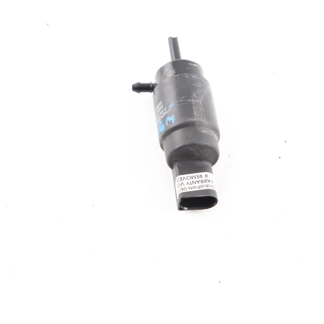 Pompa lavavetro per Mercedes Sprinter W906 Vito W639 con numero di parte A0008605826 Mercedes Sprinter W906 Vito W639 Pompa lavavetro - SKU A0008605826-1 - Numero di parte A0008605826