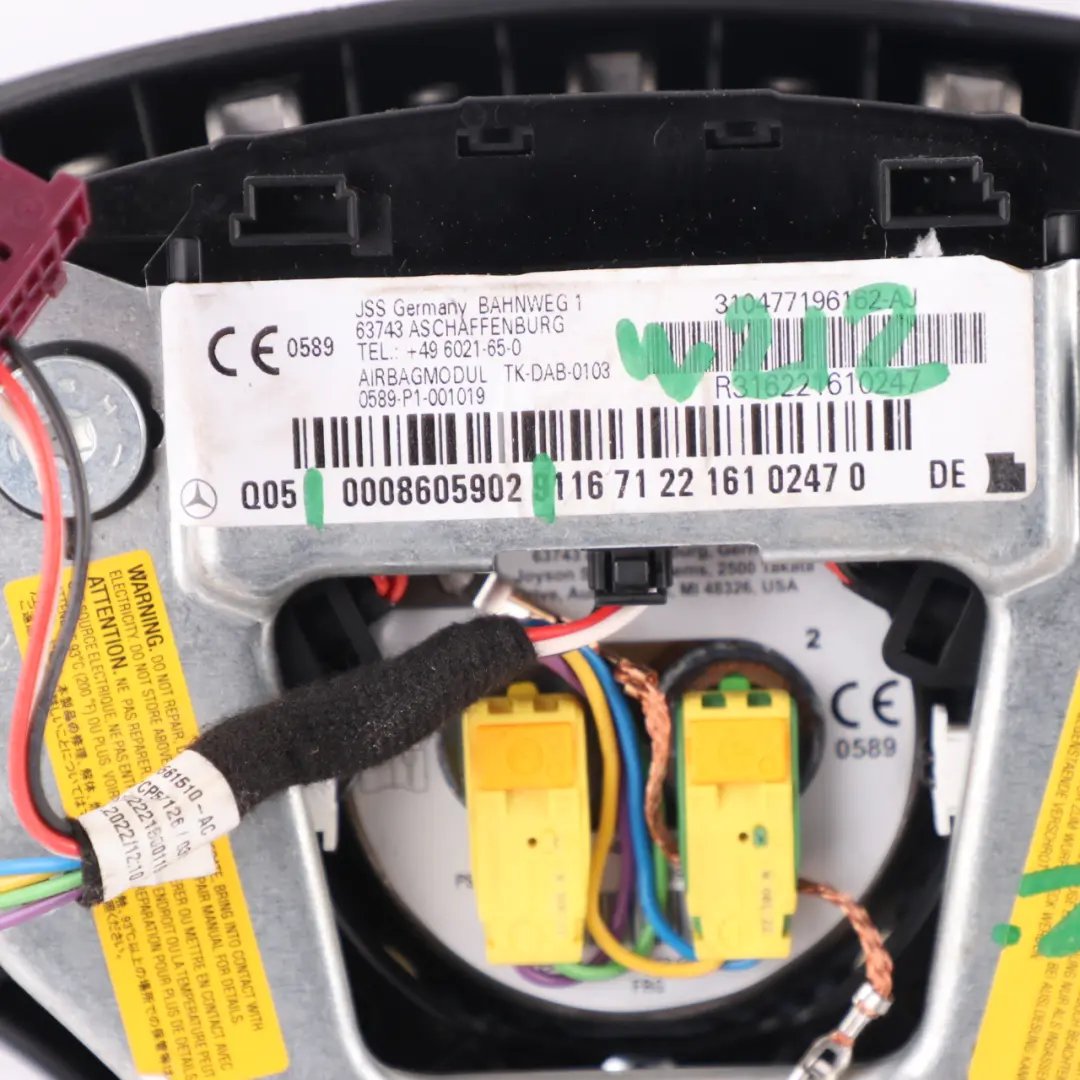 Mercedes C207 W212 Modulo Aria Volante Lato Guida Nero - SKU A0008605902 - Numero di parte A0008605902