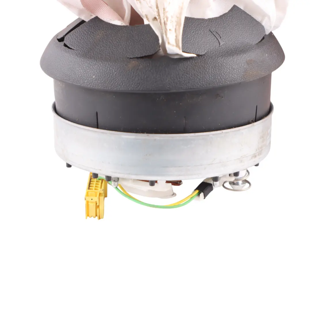 Steering Wheel Air Module Control Unit DAMAGED to Mercedes W205 AMG with Part number A0008605904 Mercedes W205 AMG Steering Wheel Air Module Control Unit DAMAGED - SKU A0008605904-1 - Part number A0008605904