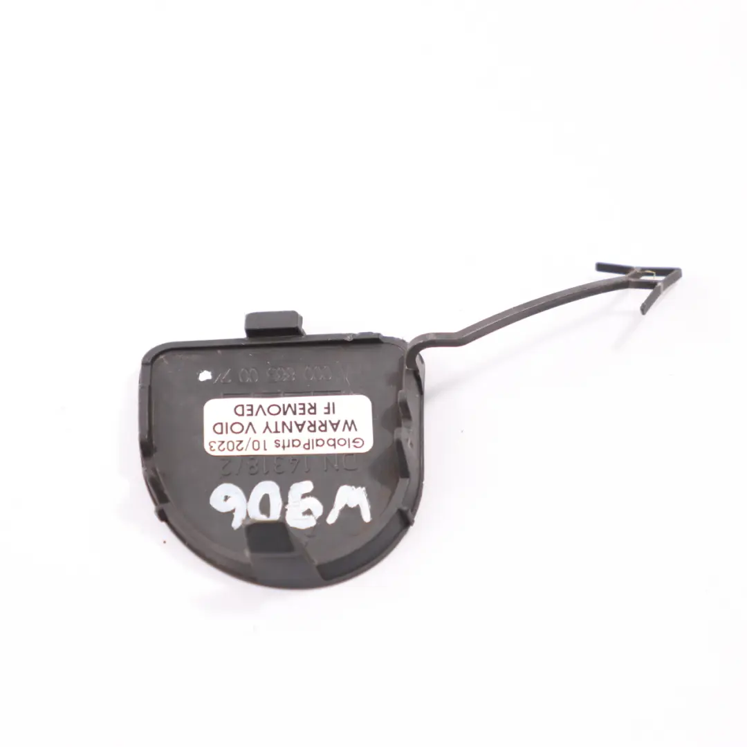 Mercedes W906 Zaślepka Haka Zderzaka Przód - SKU A0008850024 - Numer Części A0008850024