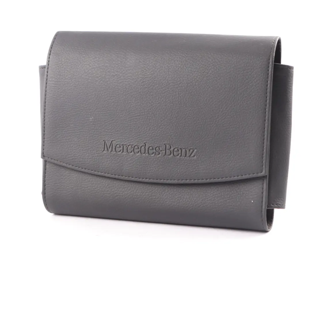 Manuale Slipcase Custodia Portafoglio per Mercedes W169 W203 W204 W210 W245 W639 con numero di parte A0008992461 Mercedes W169 W203 W204 W210 W245 W639 Manuale Slipcase Custodia Portafoglio - SKU A0008992461 - Numero di parte A0008992461