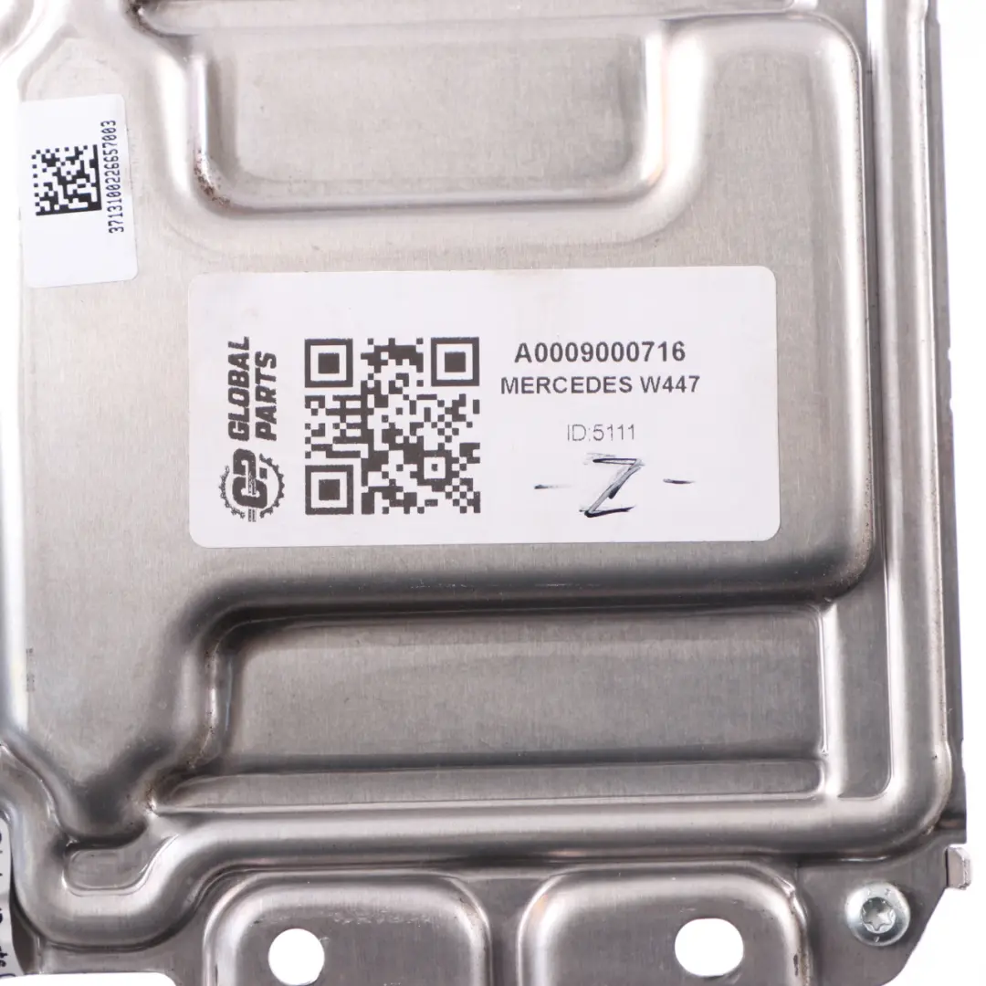 Adblue Modul Steuergerät ECU für Mercedes Vito W447 Diesel mit Teilenummer A0009000716 Mercedes Vito W447 Diesel Adblue Modul Steuergerät ECU - SKU A0009000716 - Teilenummer A0009000716