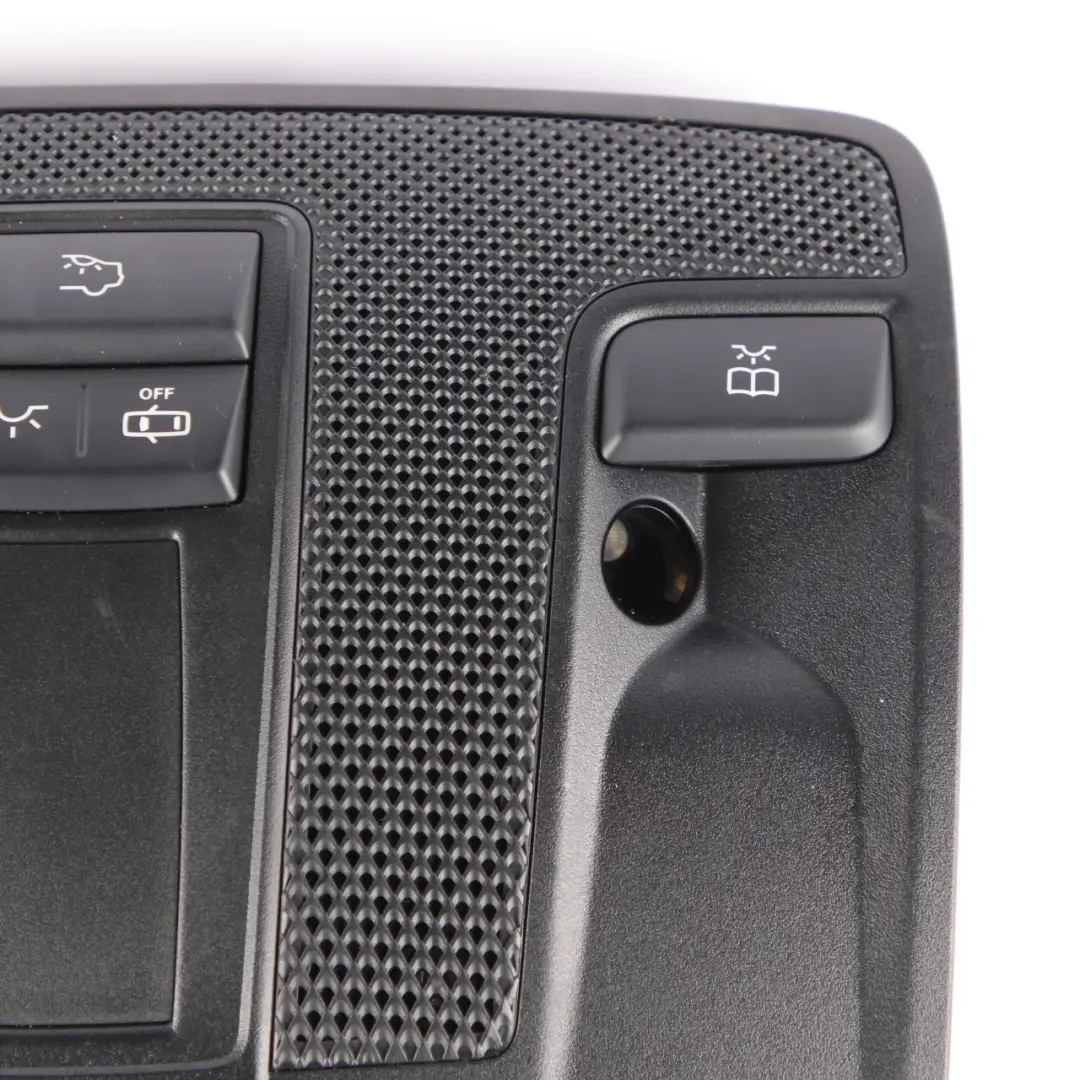 Mercedes W176 Luz De Techo Interior Luz De Lectura Delantera Negro - SKU A0009000802 - Número de pieza A0009000802
