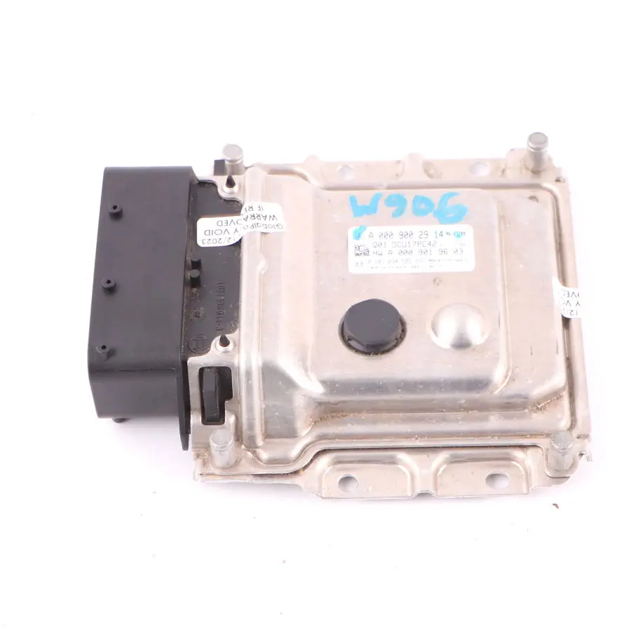 OM651 OM642 Diesel Adblue Unité contrôle ECU pour Mercedes Sprinter W906 à propos du numéro de pièce A0009002914 Mercedes Sprinter W906 OM651 OM642 Diesel Adblue Unité contrôle ECU - SKU A0009002914 - Numéro de pièce A0009002914