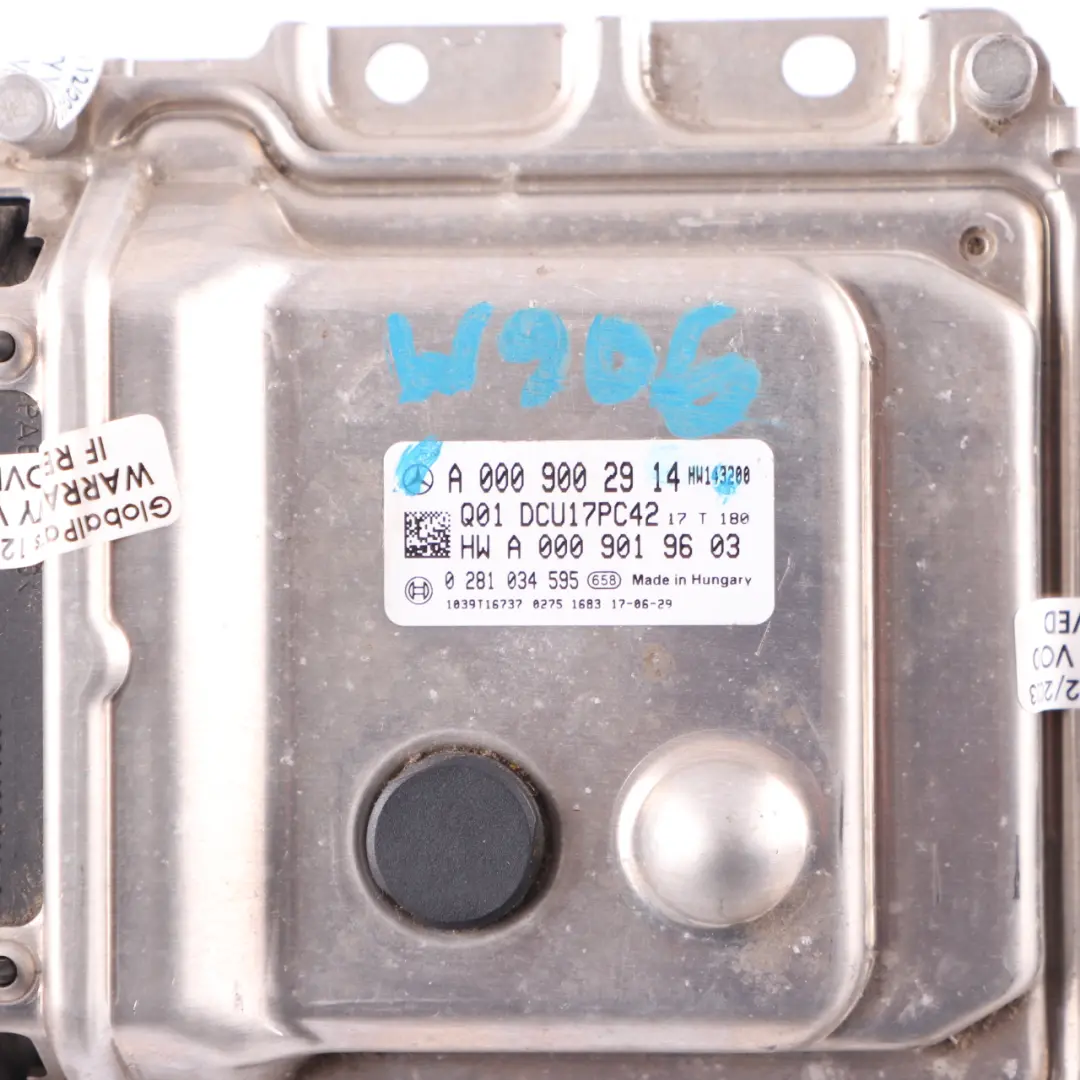 OM651 OM642 Diesel Adblue Unità controllo ECU per Mercedes Sprinter W906 con numero di parte A0009002914 Mercedes Sprinter W906 OM651 OM642 Diesel Adblue Unità controllo ECU - SKU A0009002914 - Numero di parte A0009002914