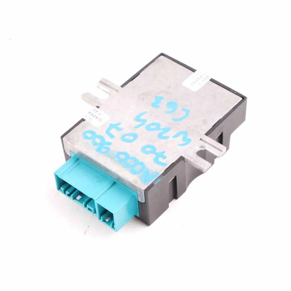 ECU AMG C63 Moduł Sterujący Pompy Paliwa do Mercedes W204 W212 o numerze A0009003500 Mercedes W204 W212 ECU AMG C63 Moduł Sterujący Pompy Paliwa - SKU A0009003500 - Numer Części A0009003500