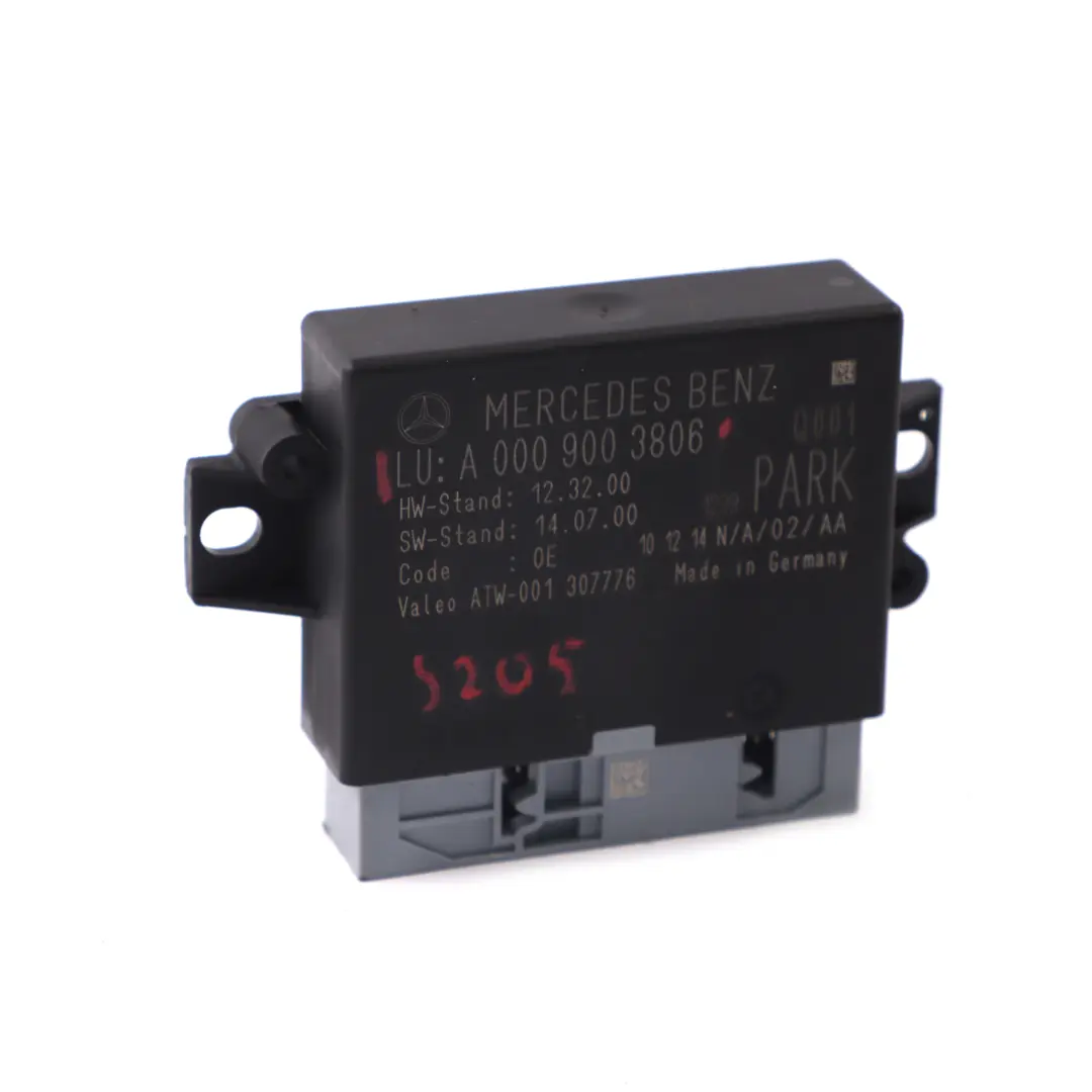 Einparkhilfe PDC Abstandsregeltempomat Modul für Mercedes W205 mit Teilenummer A0009003806 Mercedes W205 Einparkhilfe PDC Abstandsregeltempomat Modul - SKU A0009003806 - Teilenummer A0009003806