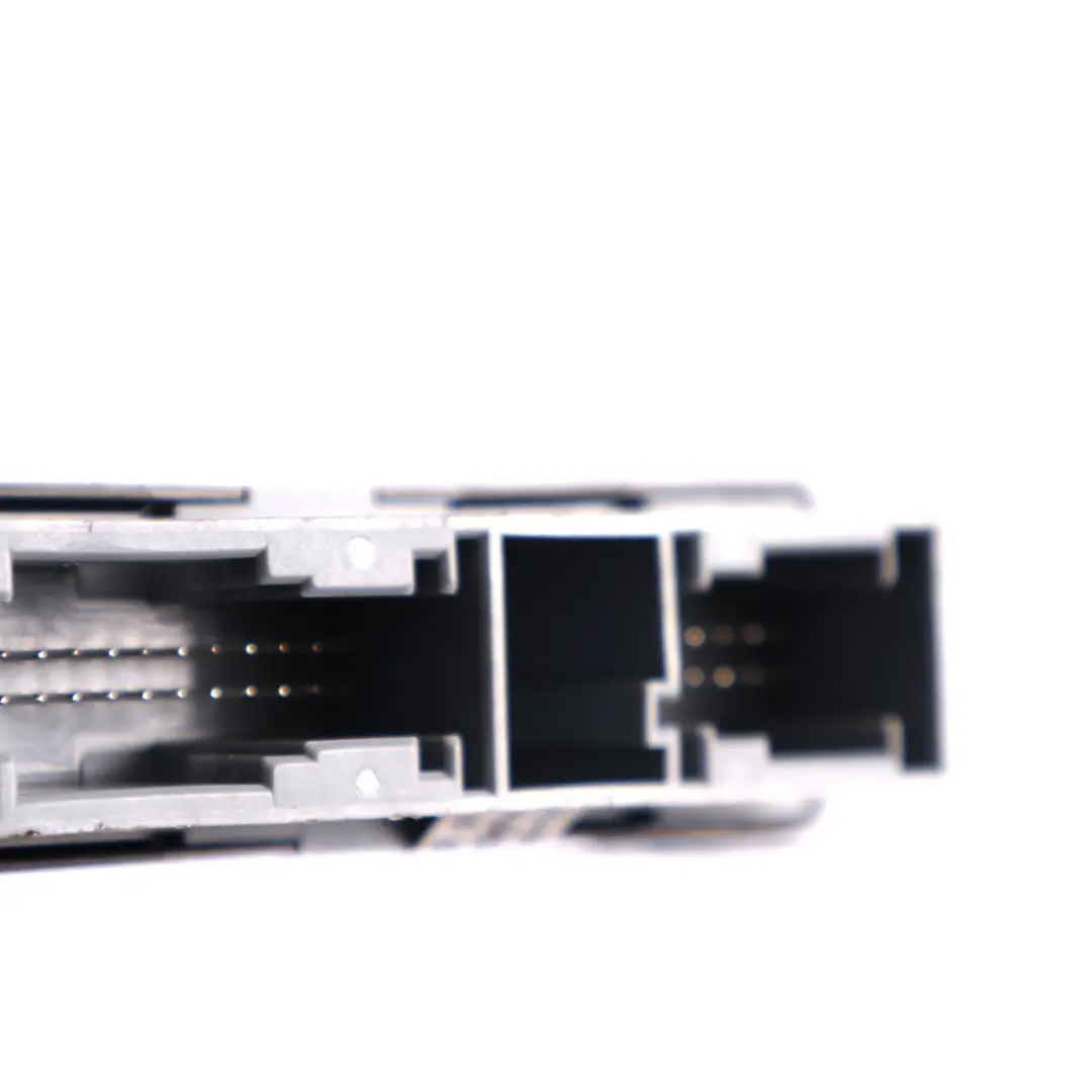 Einparkhilfe PDC Abstandsregeltempomat Modul für Mercedes W205 mit Teilenummer A0009003806 Mercedes W205 Einparkhilfe PDC Abstandsregeltempomat Modul - SKU A0009003806 - Teilenummer A0009003806