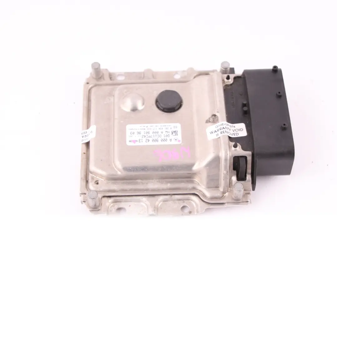 Module Adblue Mercedes W447 W906 Unité De Contrôle ECU pour à propos du numéro de pièce A0009004213 Module Adblue Mercedes W447 W906 Unité De Contrôle ECU - SKU A0009004213 - Numéro de pièce A0009004213