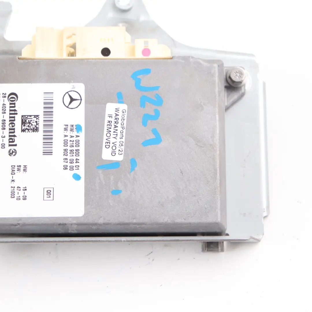 Distance Radar Module Mercedes W212 W221 Distronic Control Unit ECU to with Part number A0009004401 Distance Radar Module Mercedes W212 W221 Distronic Control Unit ECU - SKU A0009004401 - Part number A0009004401