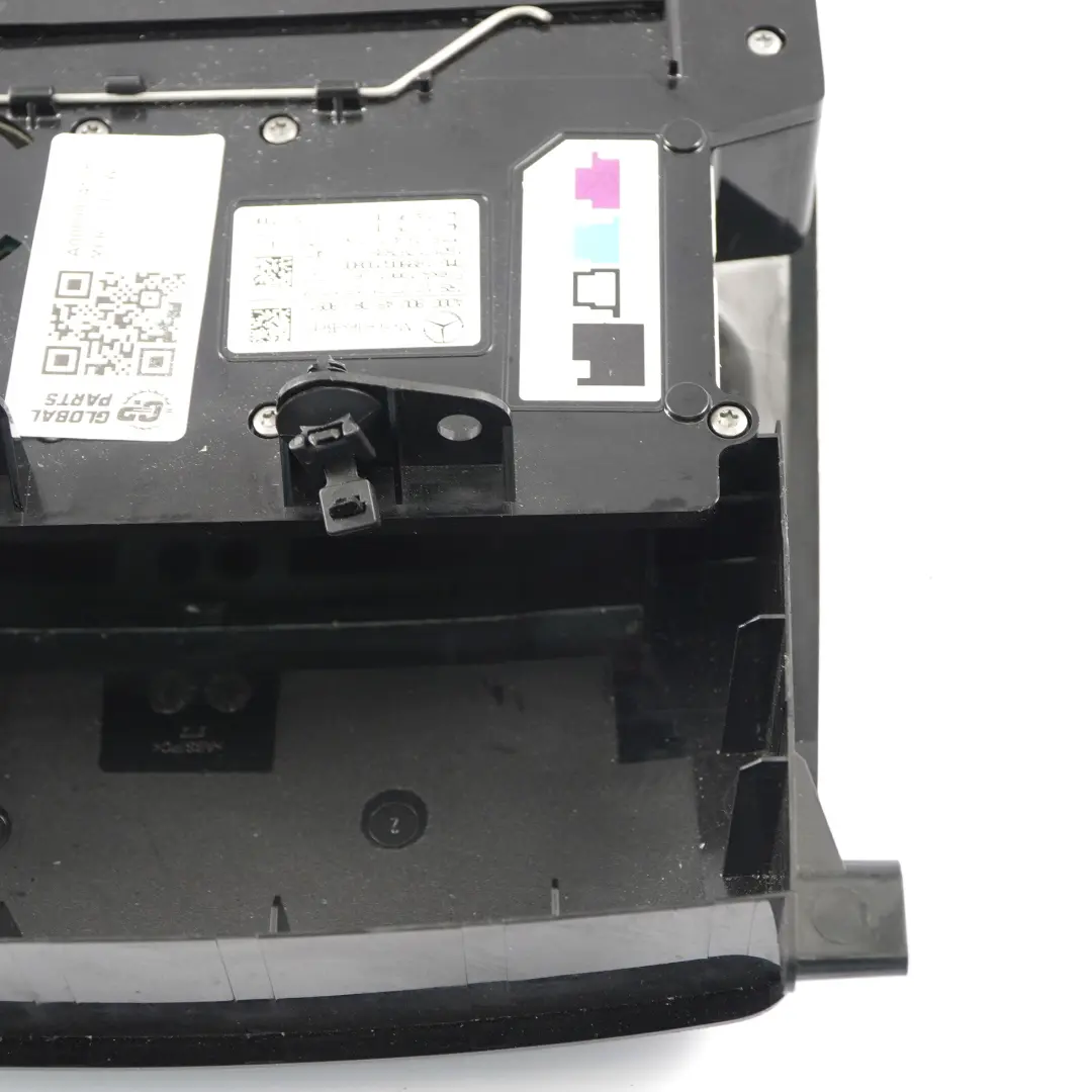 Mercedes W176 Feu de toit intérieur Lampe de lecture avant Noir - SKU A0009004508-1 - Numéro de pièce A0009004508