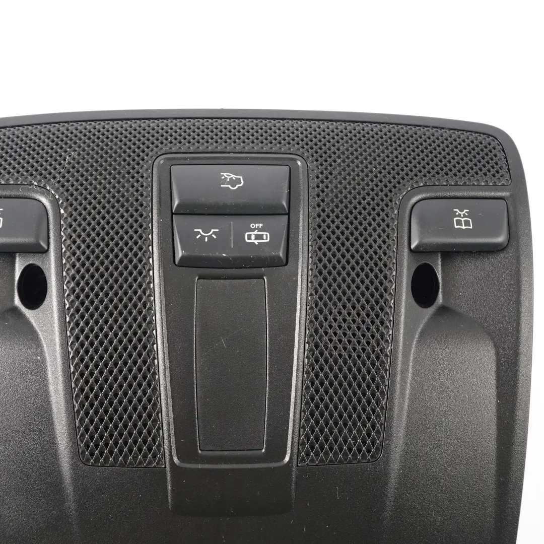 Mercedes W176 Luz de Techo Interior Luz de Lectura Delantera Negro - SKU A0009004508-1 - Número de pieza A0009004508