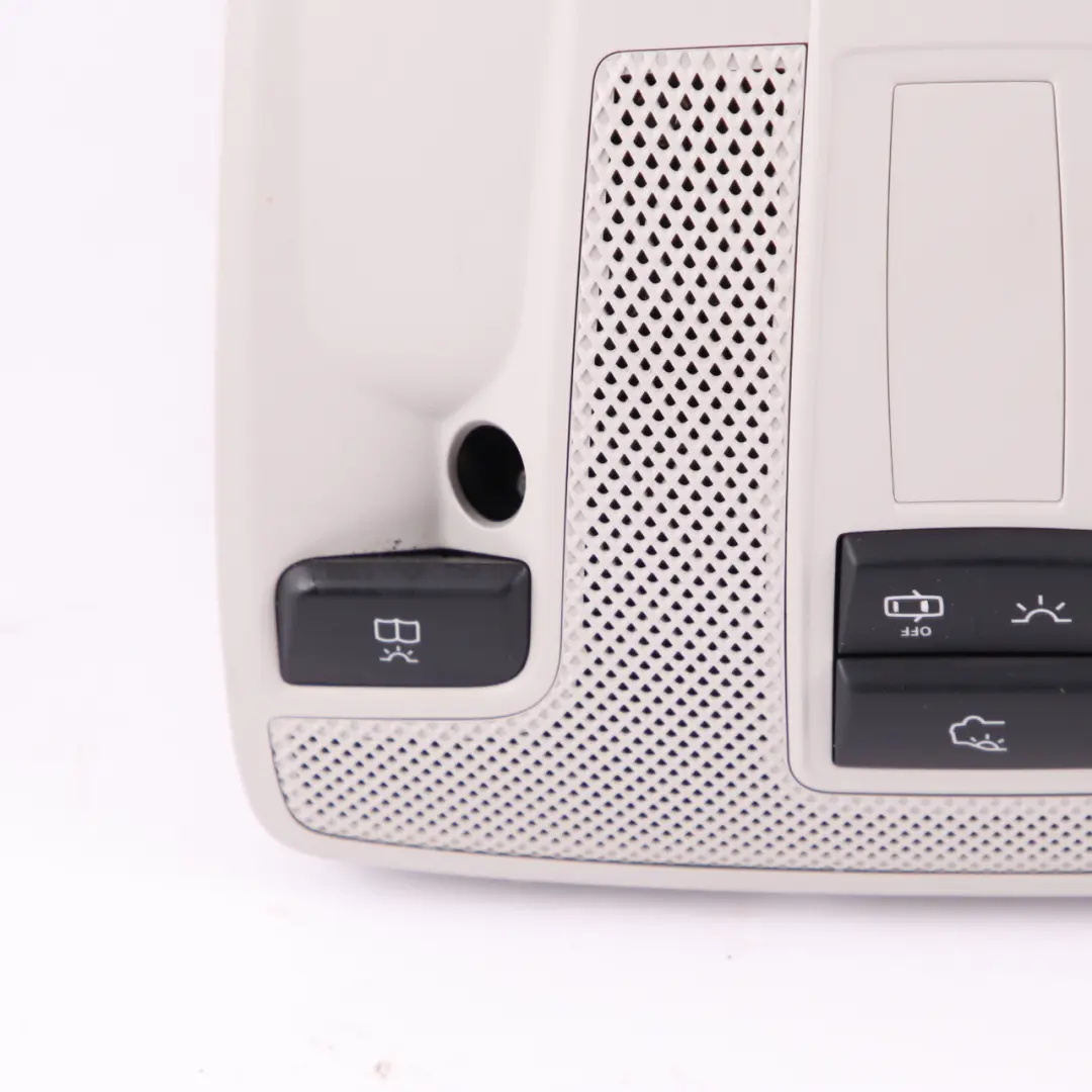 Luz De Techo Interior Lámpara Lectura Delantera Gris para Mercedes W176 con número de pieza A0009004508 Mercedes W176 Luz De Techo Interior Lámpara Lectura Delantera Gris - SKU A0009004508 - Número de pieza A0009004508