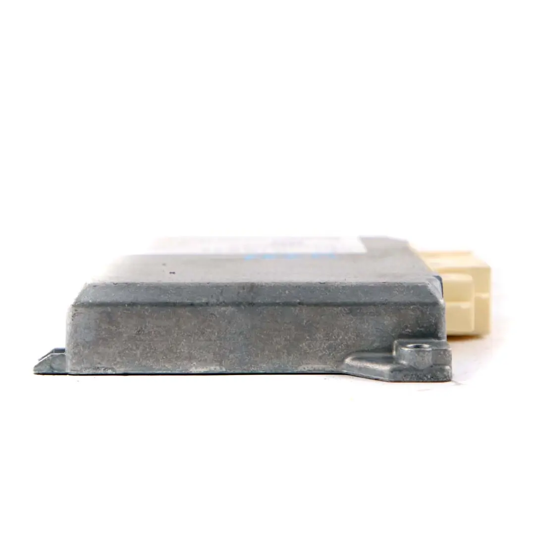 Mercedes-Benz S W221 Distronic Radar Sensor Control Unit Module to with Part number A0009004601 Mercedes-Benz S W221 Distronic Radar Sensor Control Unit Module - SKU A0009004601 - Part number A0009004601