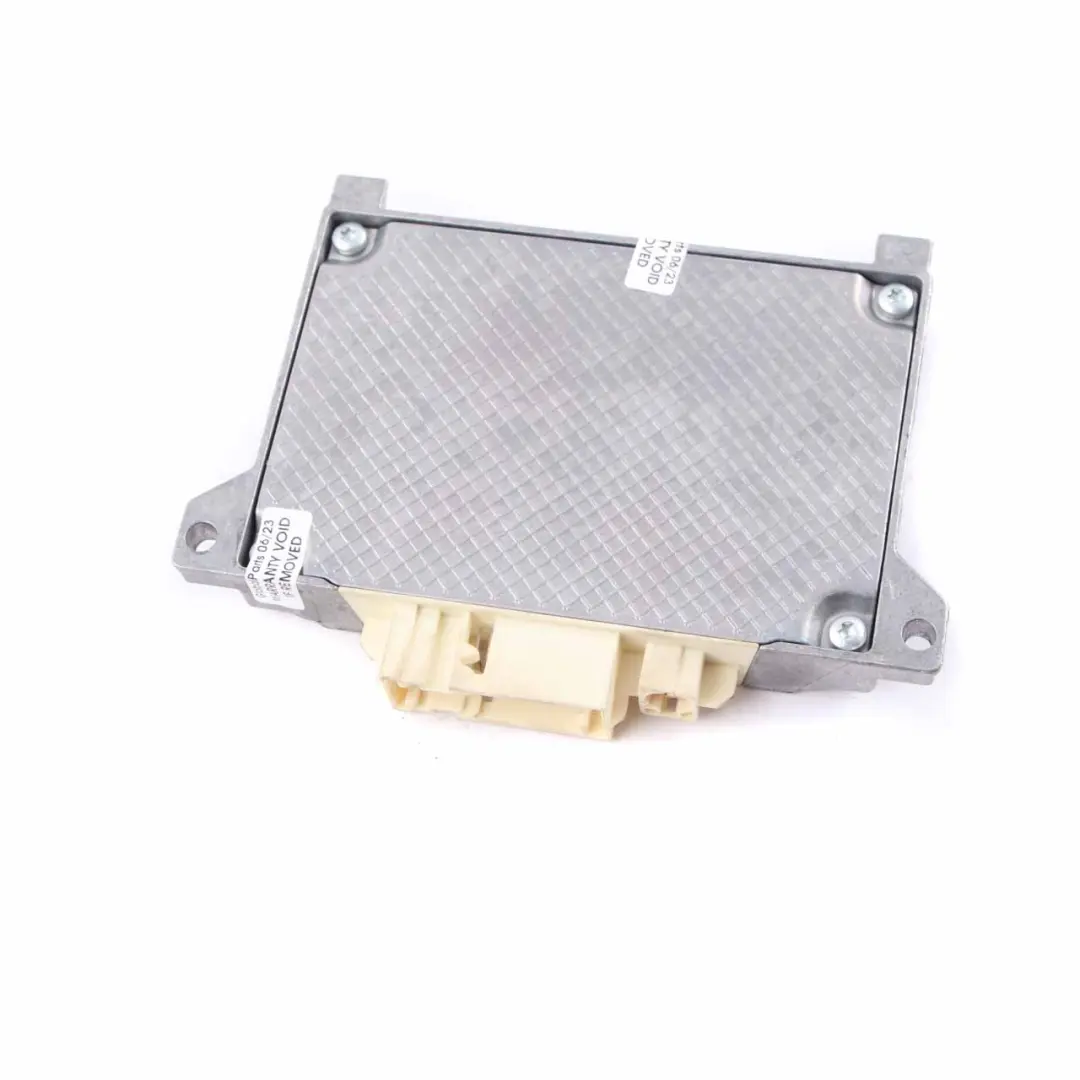 Distance Radar Module Mercedes C204 Distronic Control Unit ECU to with Part number A0009004701 Distance Radar Module Mercedes C204 Distronic Control Unit ECU - SKU A0009004701 - Part number A0009004701