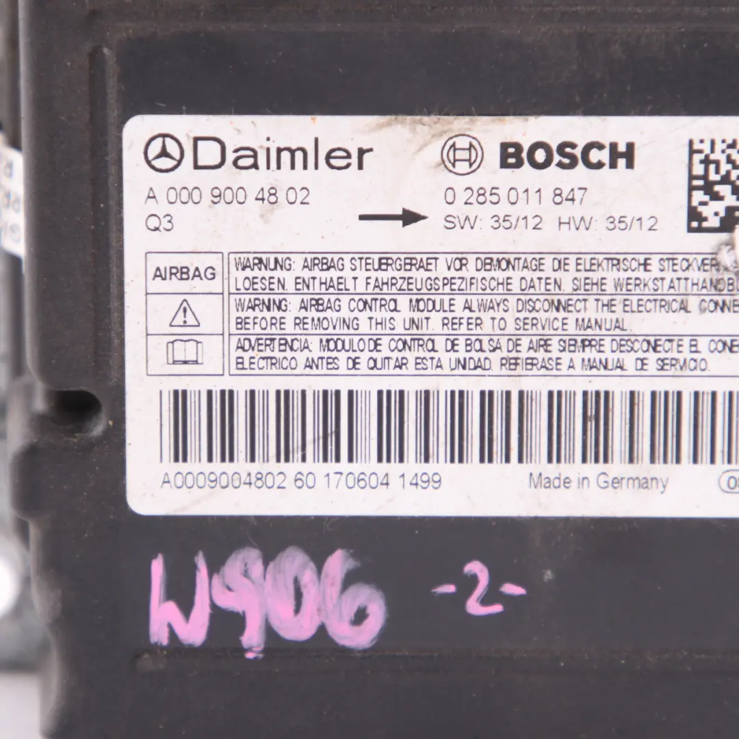 Moduł Sterownik Poduszek Powietrznych Airbag ECU do Mercedes Vito W639 o numerze A0009004802 Mercedes Vito W639 Moduł Sterownik Poduszek Powietrznych Airbag ECU - SKU A0009004802 - Numer Części A0009004802