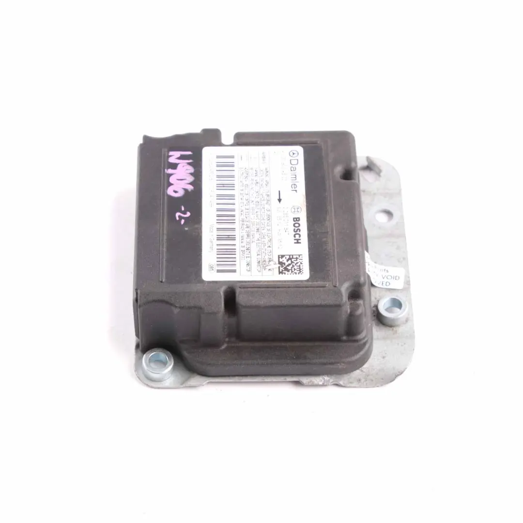 Module Mercedes W639 W906 ECU Control Unit Crash Impact to Air with Part number A0009004802 Air Module Mercedes W639 W906 ECU Control Unit Crash Impact - SKU A0009004802 - Part number A0009004802