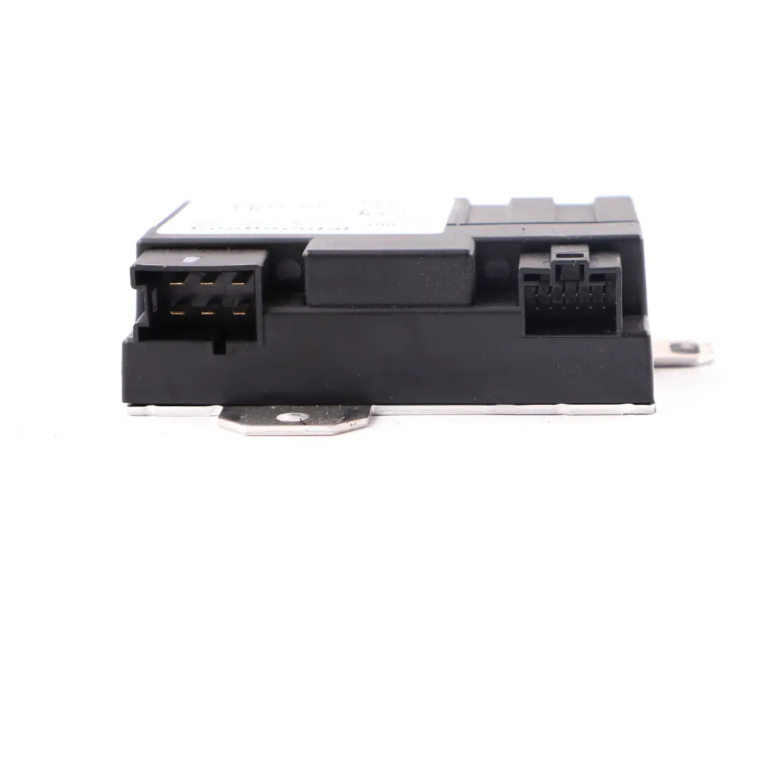 Module Mercedes W204 Fuel Pump Control Module Unit to with Part number A0009006100 Module Mercedes W204 Fuel Pump Control Module Unit - SKU A0009006100 - Part number A0009006100