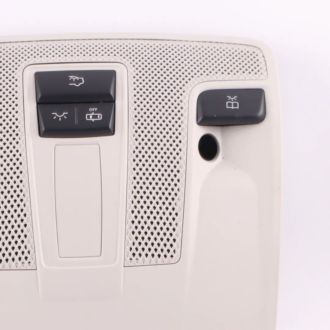 Luz Techo Delantera Lectura Panel Interior Gris para Mercedes W176 con número de pieza A0009006603 Mercedes W176 Luz Techo Delantera Lectura Panel Interior Gris - SKU A0009006603-2 - Número de pieza A0009006603