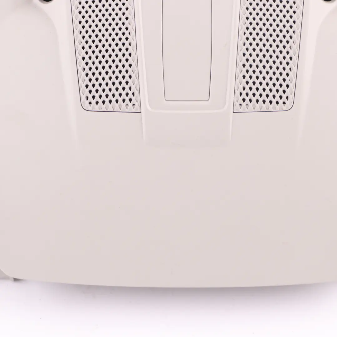 Luz Techo Delantera Lectura Panel Interior Gris para Mercedes W176 con número de pieza A0009006603 Mercedes W176 Luz Techo Delantera Lectura Panel Interior Gris - SKU A0009006603-2 - Número de pieza A0009006603