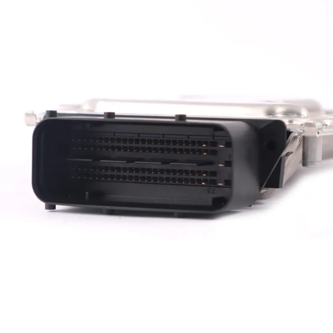 Mercedes W205 Adblue Module Exhaust Gas Control Unit ECU BlueTEC SCR - SKU A0009006706 - Part number A0009006706