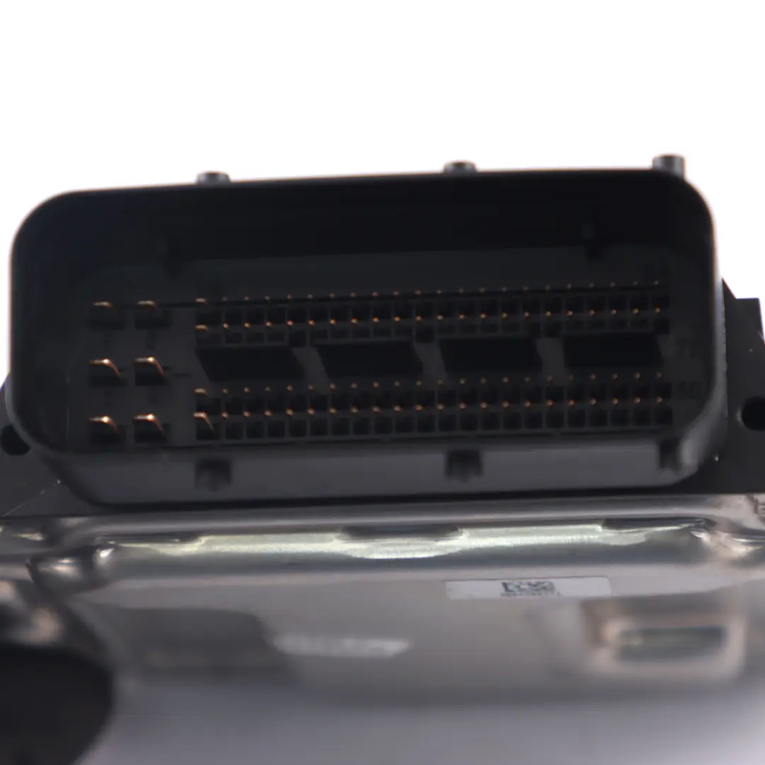 Mercedes W205 Adblue Module Exhaust Gas Control Unit ECU BlueTEC SCR - SKU A0009006706 - Part number A0009006706