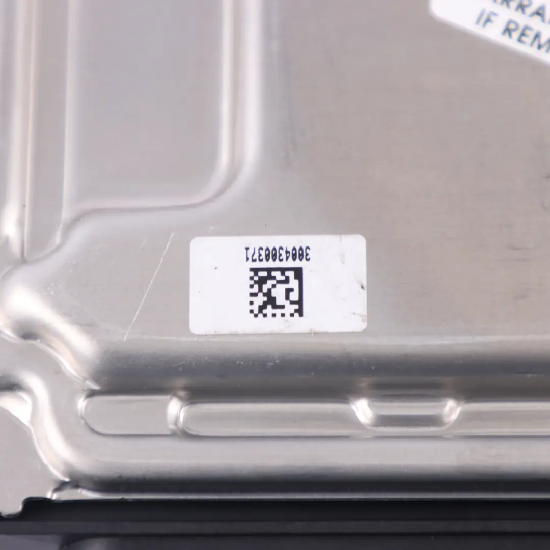 Adblue Module Exhaust Gas Control Unit ECU BlueTEC SCR to Mercedes W205 with Part number A0009006706 Mercedes W205 Adblue Module Exhaust Gas Control Unit ECU BlueTEC SCR - SKU A0009006706 - Part number A0009006706