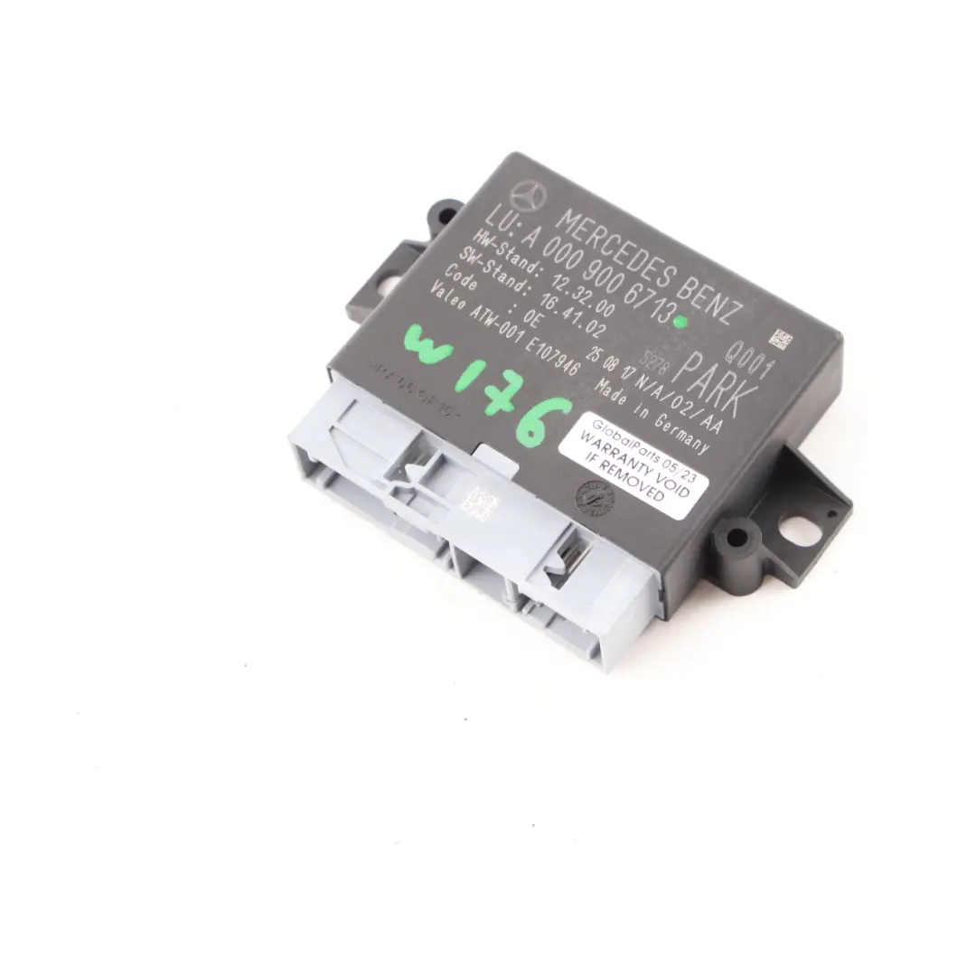 Módulo PDC Mercedes W176 W246 Unidad control distancia aparcamiento para con número de pieza A0009006713 Módulo PDC Mercedes W176 W246 Unidad control distancia aparcamiento - SKU A0009006713 - Número de pieza A0009006713