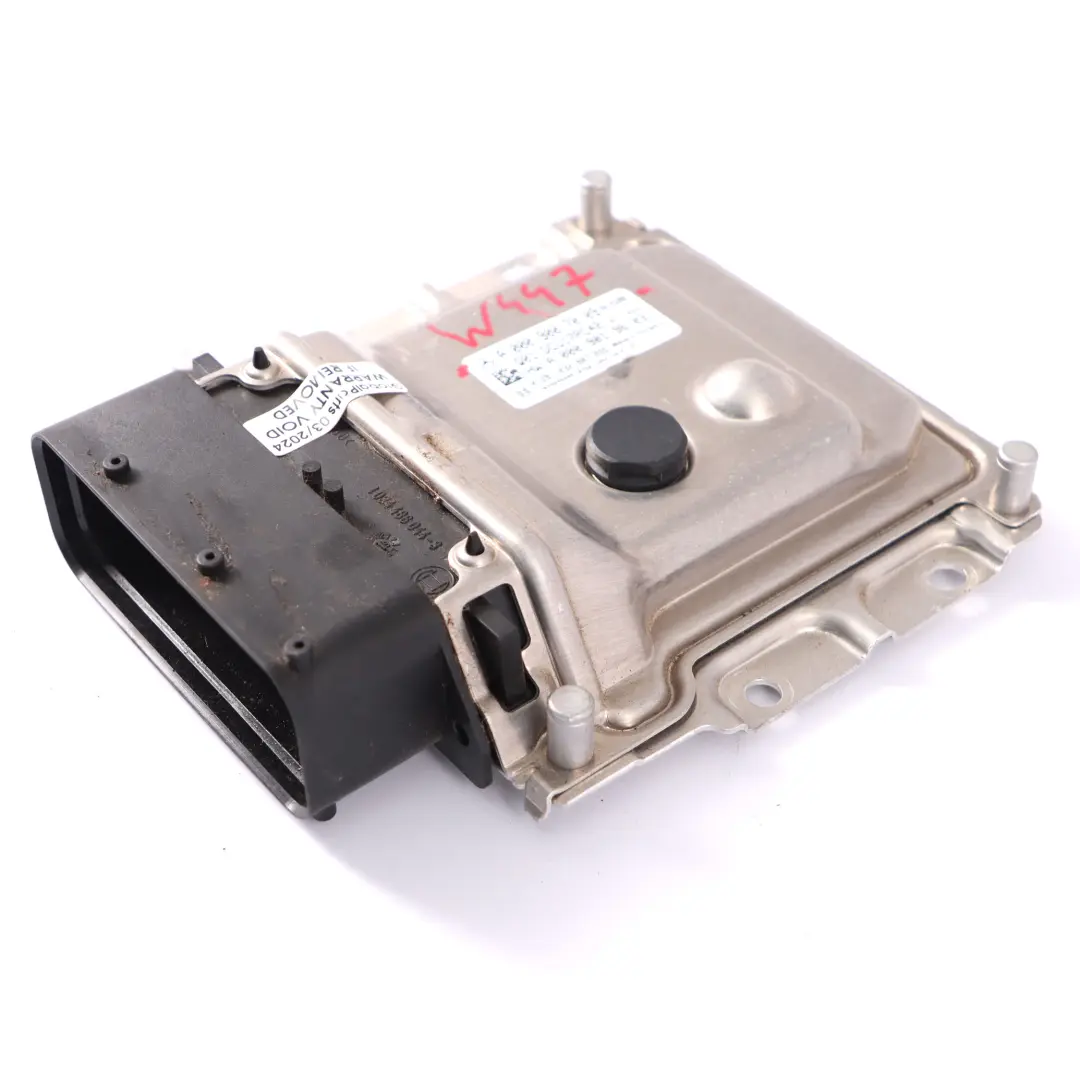 Adblue Modul Steuergerät ECU für Mercedes Vito W447 Diesel mit Teilenummer A0009007009 Mercedes Vito W447 Diesel Adblue Modul Steuergerät ECU - SKU A0009007009 - Teilenummer A0009007009