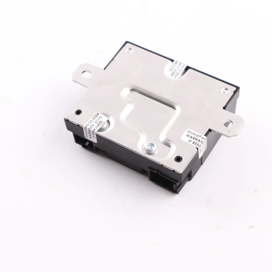 Pump Module Mercedes W205 W222 W238 Control Unit ECU to Fuel with Part number A0009007813 Fuel Pump Module Mercedes W205 W222 W238 Control Unit ECU - SKU A0009007813 - Part number A0009007813