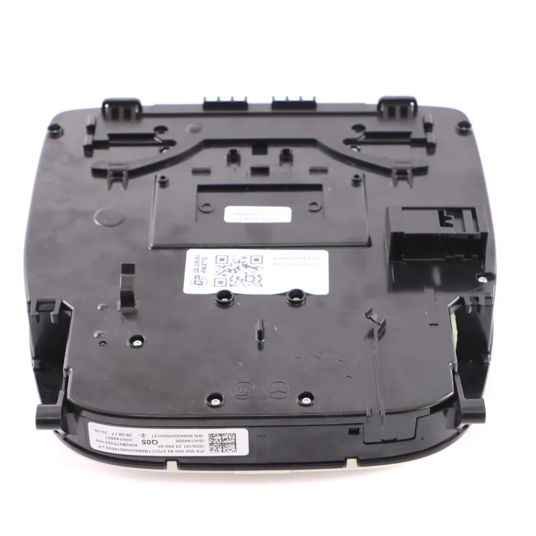 Lumière intérieure Mercedes X253 Panneau d'interrupteurs toit cabine porcelaine pour à propos du numéro de pièce A0009008215 Lumière intérieure Mercedes X253 Panneau d'interrupteurs toit cabine porcelaine - SKU A0009008215 - Numéro de pièce A0009008215